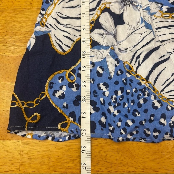 RENEE C. Graphic Chain Print Cami - Picture 8 of 8